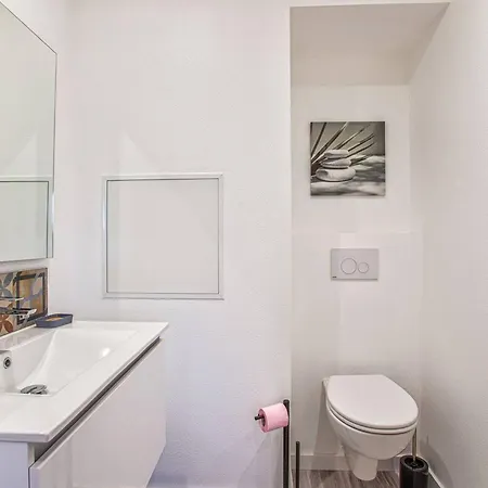 Evasion Lumineuse A Avec Parking, Cuisine Equipee Et Proche Bord De - Fr-1-788-35 *
