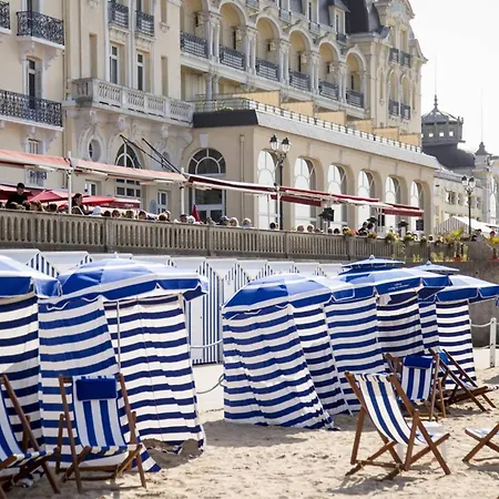 Evasion Lumineuse A Avec Parking, Cuisine Equipee Et Proche Bord De - Fr-1-788-35 Apartment *